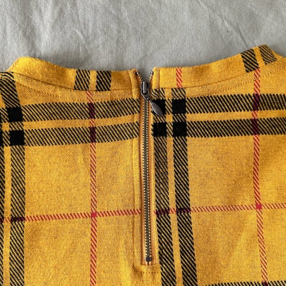 Simons Twik Black and Yellow Plaid Blouse - Picture 4 of 9